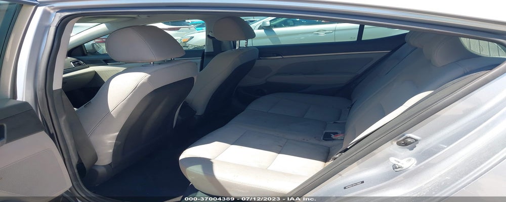 5NPD84LF9HH135008 2017 HYUNDAI ELANTRA photo no. 8