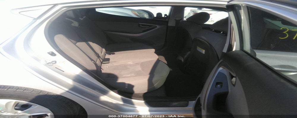 5NPDH4AEXGH733312 2016 HYUNDAI ELANTRA photo no. 8