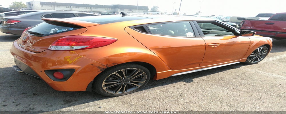 KMHTC6AEXGU257876 2016 HYUNDAI VELOSTER photo no. 4