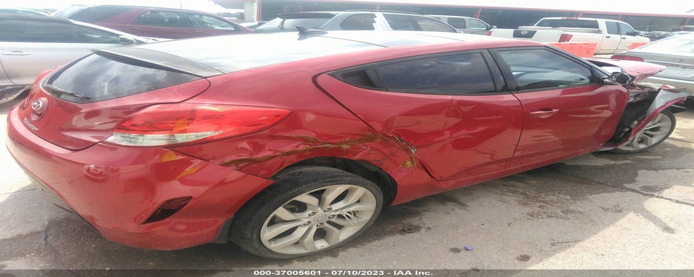 KMHTC6AD2CU068429 2012 HYUNDAI VELOSTER photo no. 4