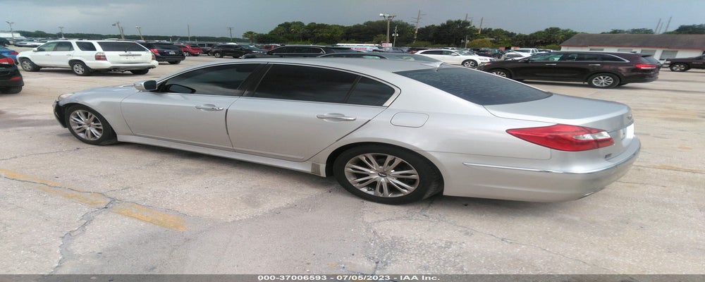 KMHGC4DD9CU189816 2012 HYUNDAI GENESIS photo no. 3