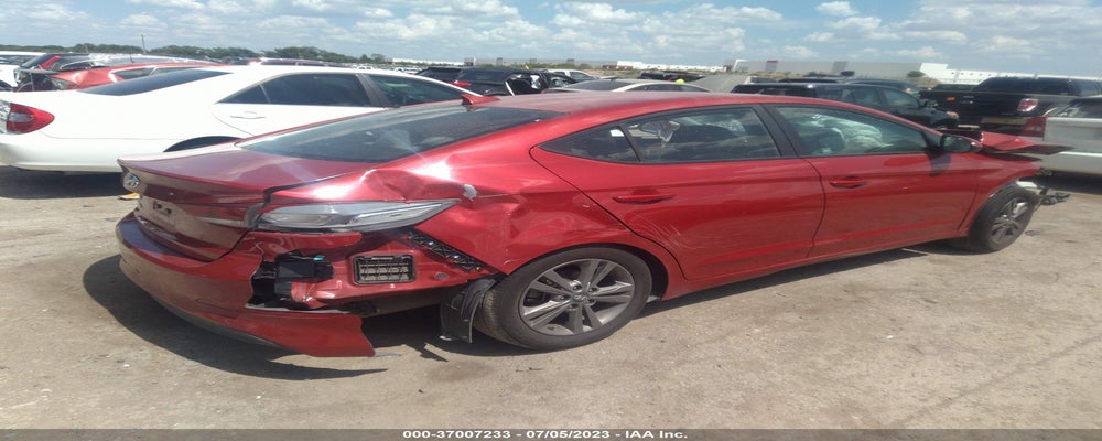 5NPD84LF0JH328816 2018 HYUNDAI ELANTRA photo no. 4