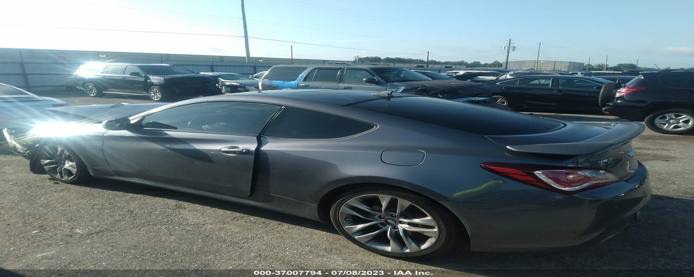 KMHHU6KJ9FU127570 2015 HYUNDAI GENESIS COUPE photo no. 3