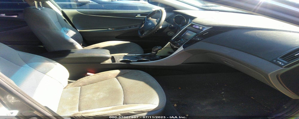 5NPEB4AC2CH318368 2012 HYUNDAI SONATA photo no. 5