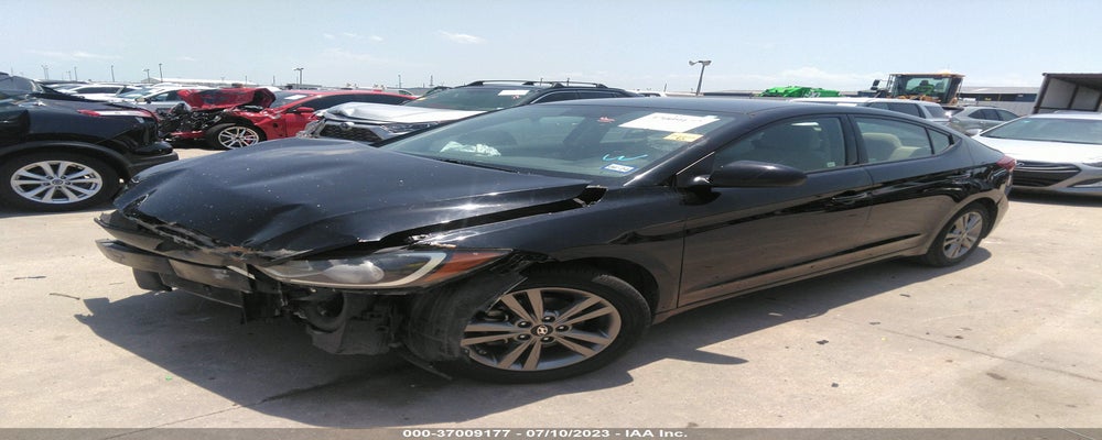 5NPD84LF6JH330781 2018 HYUNDAI ELANTRA photo no. 2