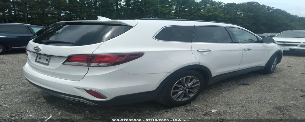 KM8SM4HF1HU215643 2017 HYUNDAI SANTA FE photo no. 4