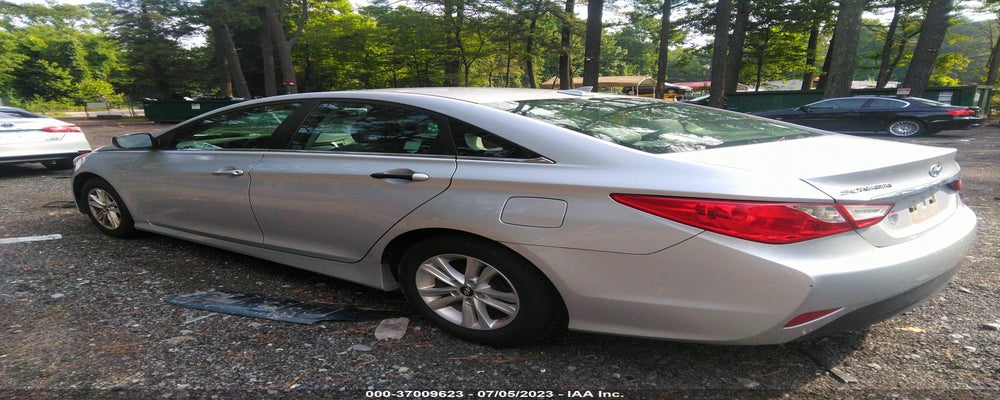 5NPEB4AC6EH841556 2014 HYUNDAI SONATA photo no. 3