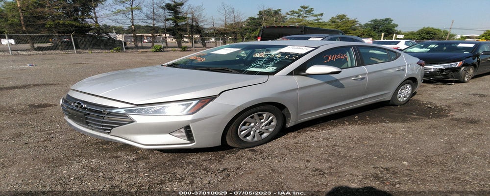 5NPD74LF6LH499933 2020 HYUNDAI ELANTRA photo no. 2