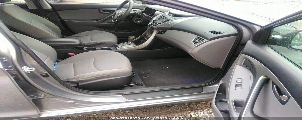 5NPDH4AE0DH353701 2013 HYUNDAI ELANTRA photo no. 5