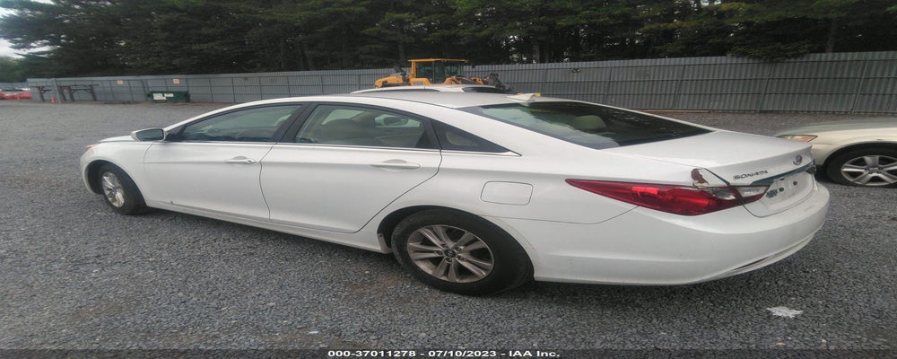 5NPEB4AC6DH760832 2013 HYUNDAI SONATA photo no. 3