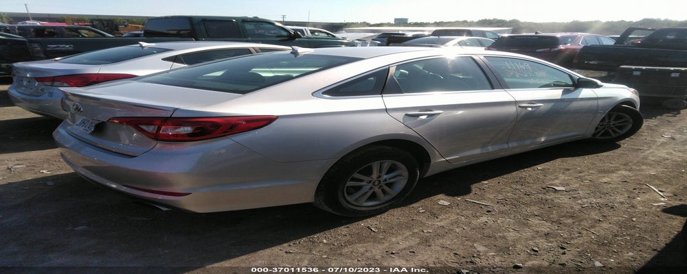 5NPE24AF4HH489169 2017 HYUNDAI SONATA photo no. 4