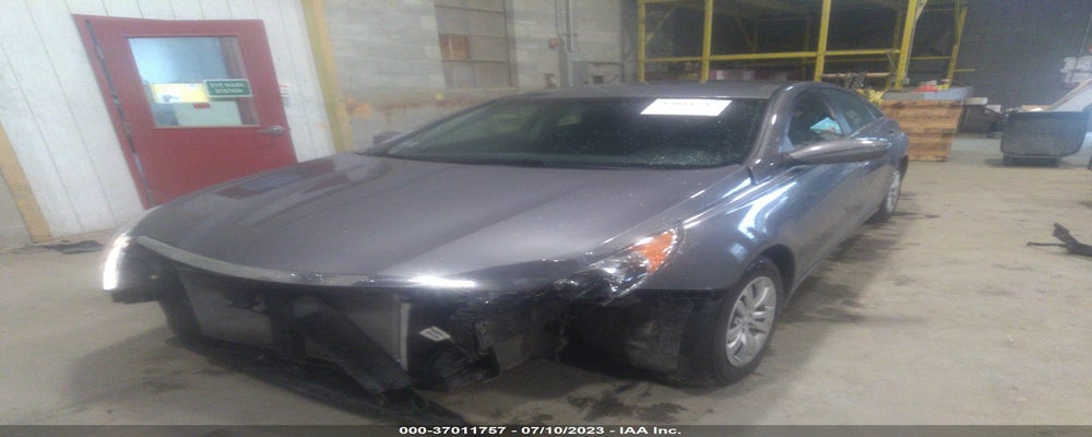 5NPEB4ACXBH270049 2011 HYUNDAI SONATA photo no. 2