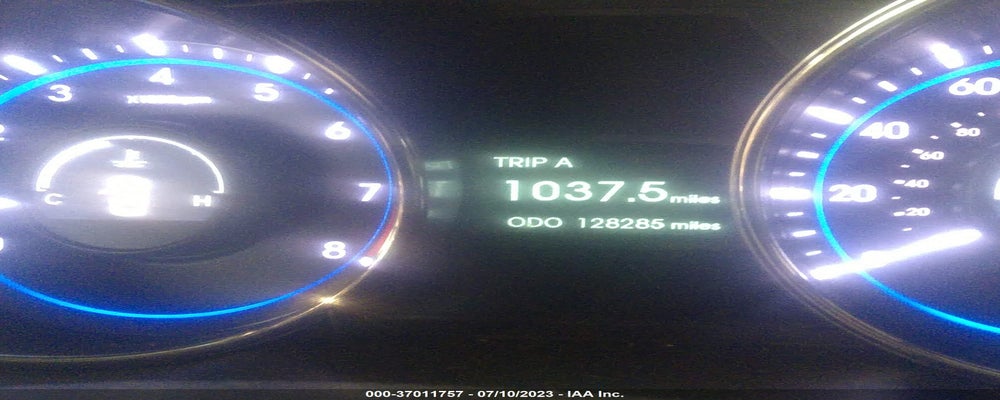 5NPEB4ACXBH270049 2011 HYUNDAI SONATA photo no. 7