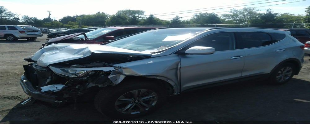 5XYZUDLB5FG261417 2015 HYUNDAI SANTA FE SPORT photo no. 2
