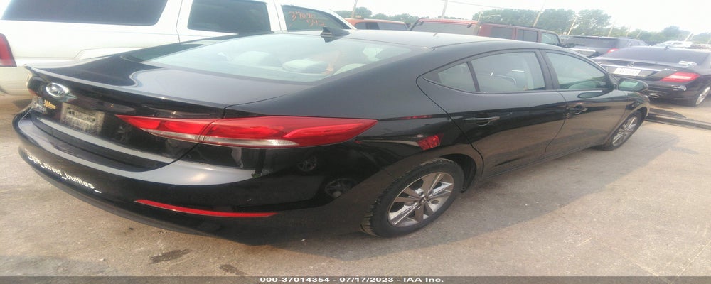 KMHD84LFXJU508371 2018 HYUNDAI ELANTRA photo no. 4