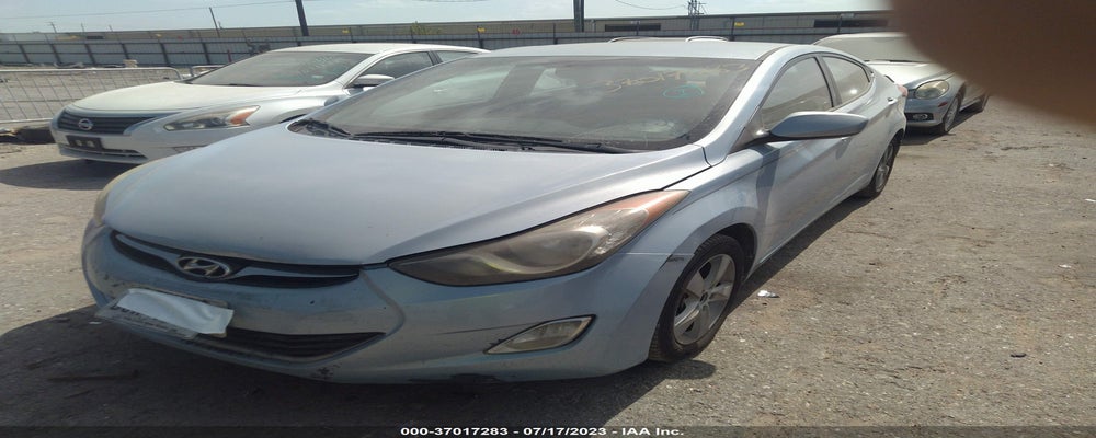 KMHDH4AE3DU669885 2013 HYUNDAI ELANTRA photo no. 2