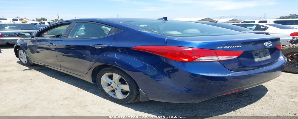 KMHDH4AE7DU733572 2013 HYUNDAI ELANTRA photo no. 3