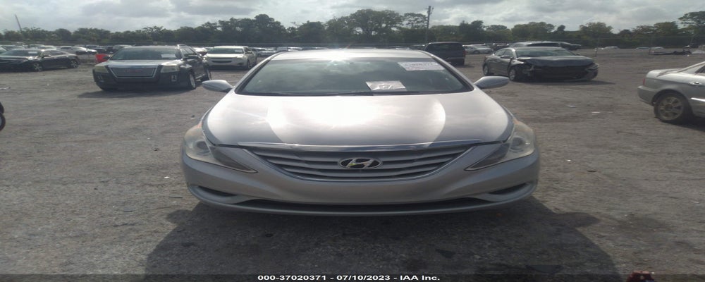 5NPEB4AC1BH103661 2011 HYUNDAI SONATA photo no. 6