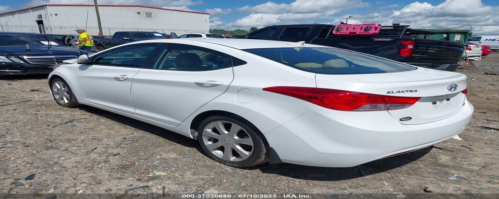 5NPDH4AE0DH184683 2013 HYUNDAI ELANTRA photo no. 3