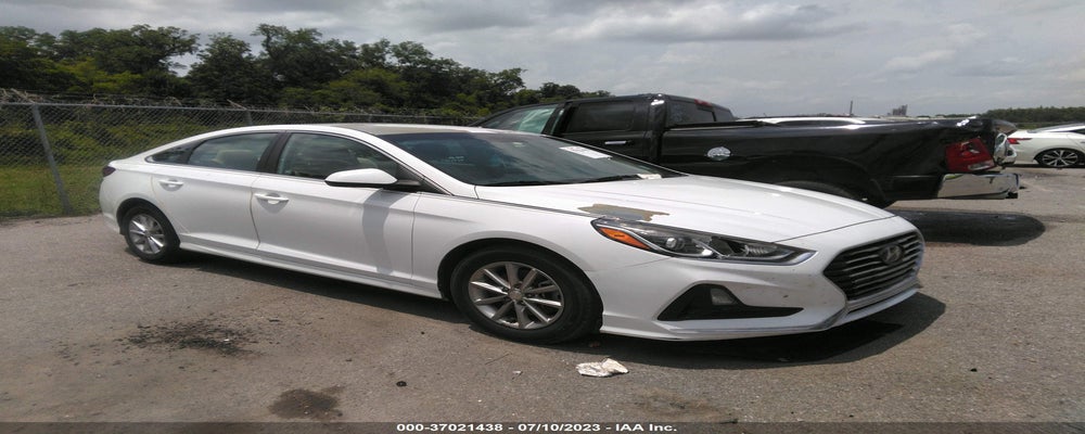 5NPE24AF8JH633098 2018 HYUNDAI SONATA photo no. 10