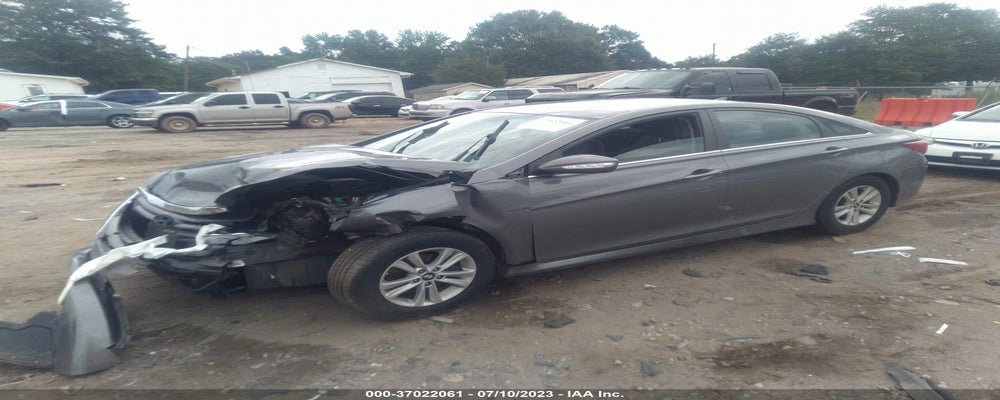 5NPEB4AC7EH878440 2014 HYUNDAI SONATA photo no. 2