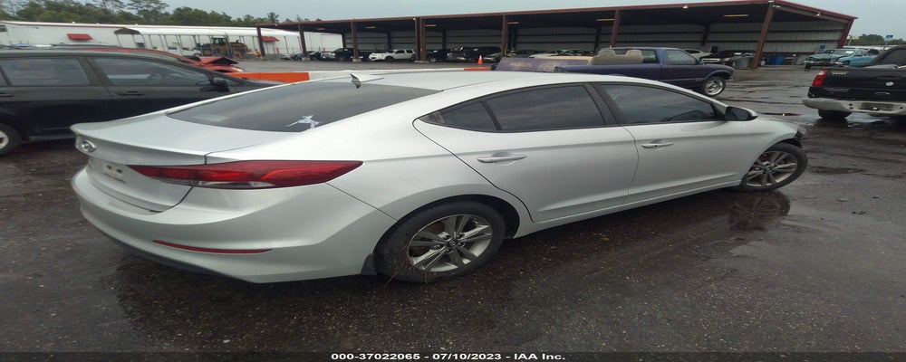 5NPD84LF9JH364519 2018 HYUNDAI ELANTRA photo no. 4