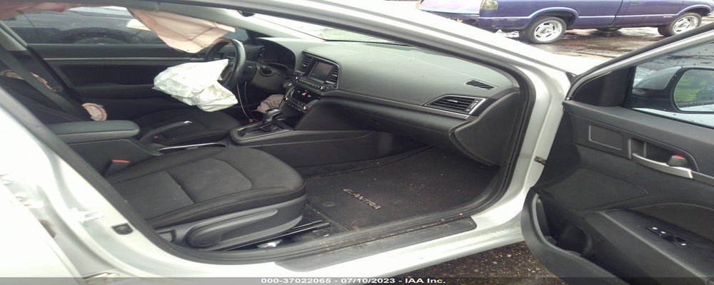 5NPD84LF9JH364519 2018 HYUNDAI ELANTRA photo no. 5