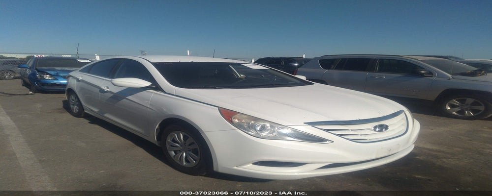 5NPEB4AC3BH197543 2011 HYUNDAI SONATA photo no. 9