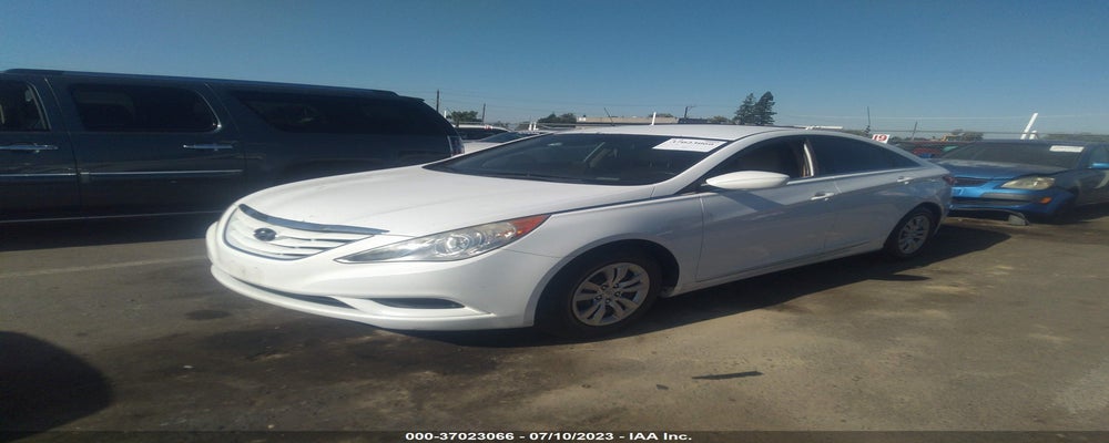 5NPEB4AC3BH197543 2011 HYUNDAI SONATA photo no. 2