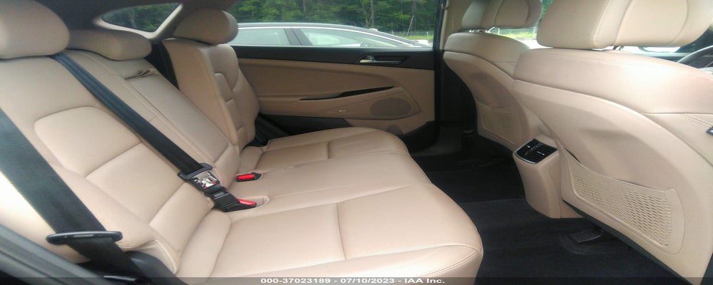 KM8J33A46HU502848 2017 HYUNDAI TUCSON photo no. 8