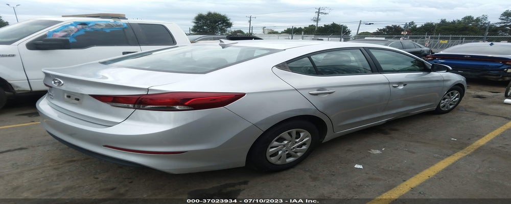 5NPD74LF5HH183480 2017 HYUNDAI ELANTRA photo no. 4