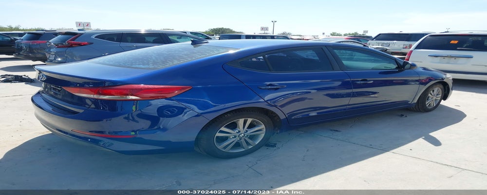 5NPD84LF9HH117396 2017 HYUNDAI ELANTRA photo no. 4