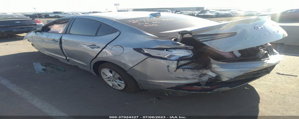5NPD84LF6LH588110 2020 HYUNDAI ELANTRA photo no. 3
