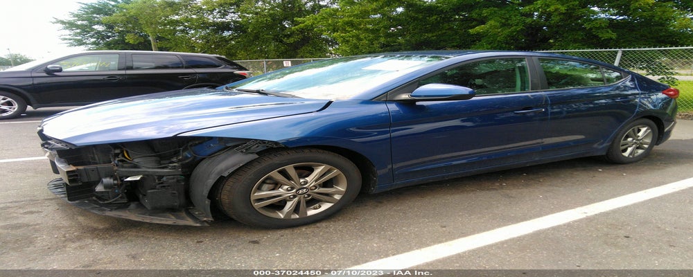 5NPD84LF8HH097383 2017 HYUNDAI ELANTRA photo no. 2