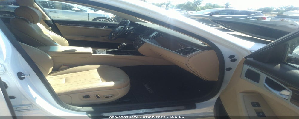 KMHGN4JE5FU014202 2015 HYUNDAI GENESIS photo no. 5