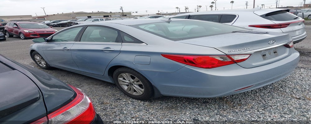 5NPEB4AC3BH270345 2011 HYUNDAI SONATA photo no. 3
