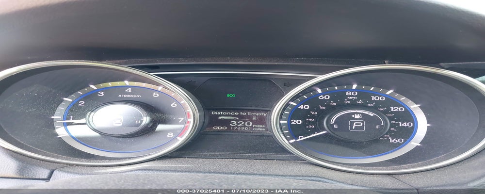 5NPEC4AC7BH144504 2011 HYUNDAI SONATA photo no. 7