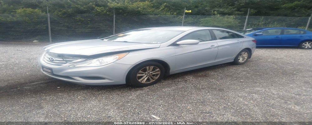 5NPEB4AC3CH402795 2012 HYUNDAI SONATA photo no. 2