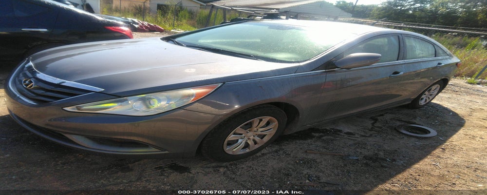 5NPEB4AC8BH193018 2011 HYUNDAI SONATA photo no. 2