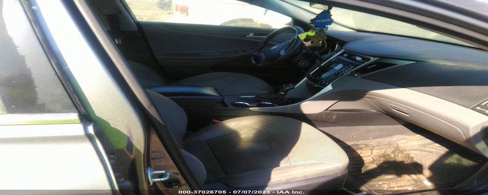 5NPEB4AC8BH193018 2011 HYUNDAI SONATA photo no. 5