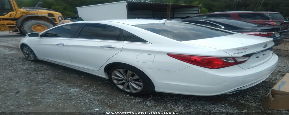 5NPEC4AB1BH216255 2011 HYUNDAI SONATA photo no. 3