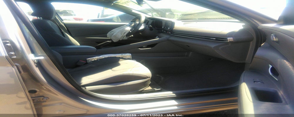 KMHLM4AG3NU321935 2022 HYUNDAI ELANTRA photo no. 5