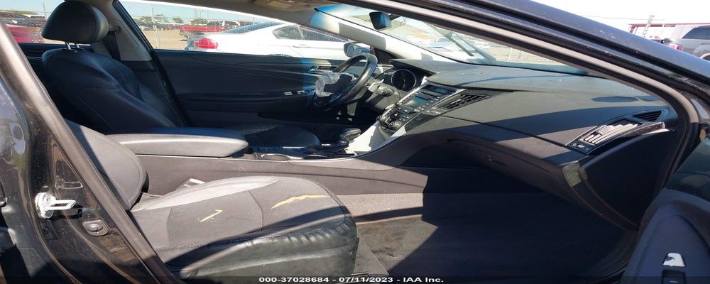 5NPEC4AB2EH865924 2014 HYUNDAI SONATA photo no. 5