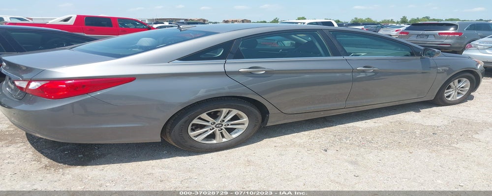 5NPEB4ACXDH760770 2013 HYUNDAI SONATA photo no. 4