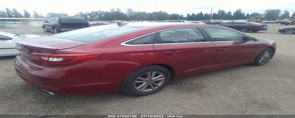 5NPE24AF7FH178655 2015 HYUNDAI SONATA photo no. 4