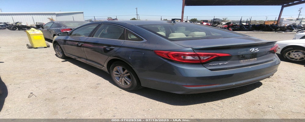 5NPE24AFDFH165049 2015 HYUNDAI SONATA photo no. 3