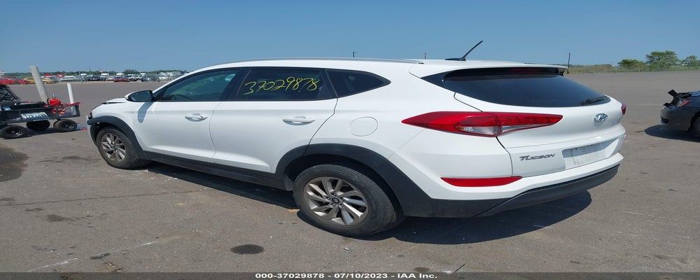 KM8J3CA43GU101465 2016 HYUNDAI TUCSON photo no. 3