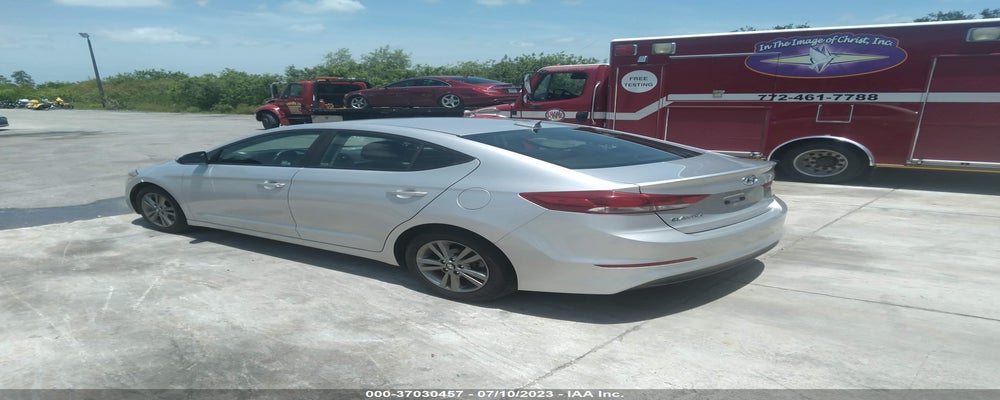 5NPD84LF0JH365591 2018 HYUNDAI ELANTRA photo no. 3