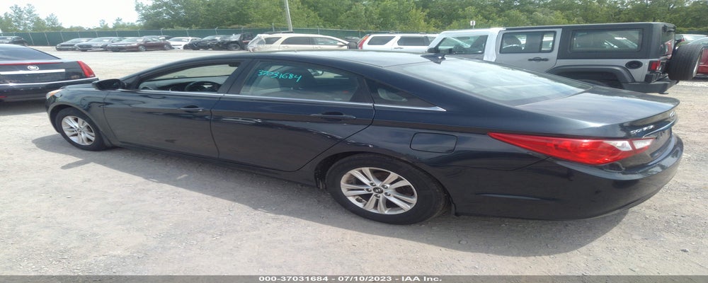 5NPEB4AC7DH645057 2013 HYUNDAI SONATA photo no. 3