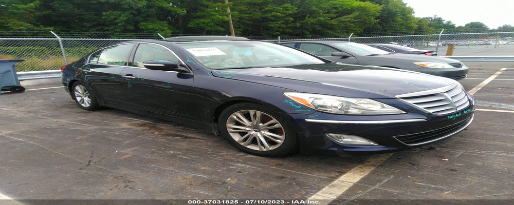 KMHGC4DD3CU189830 2012 HYUNDAI GENESIS photo no. 2